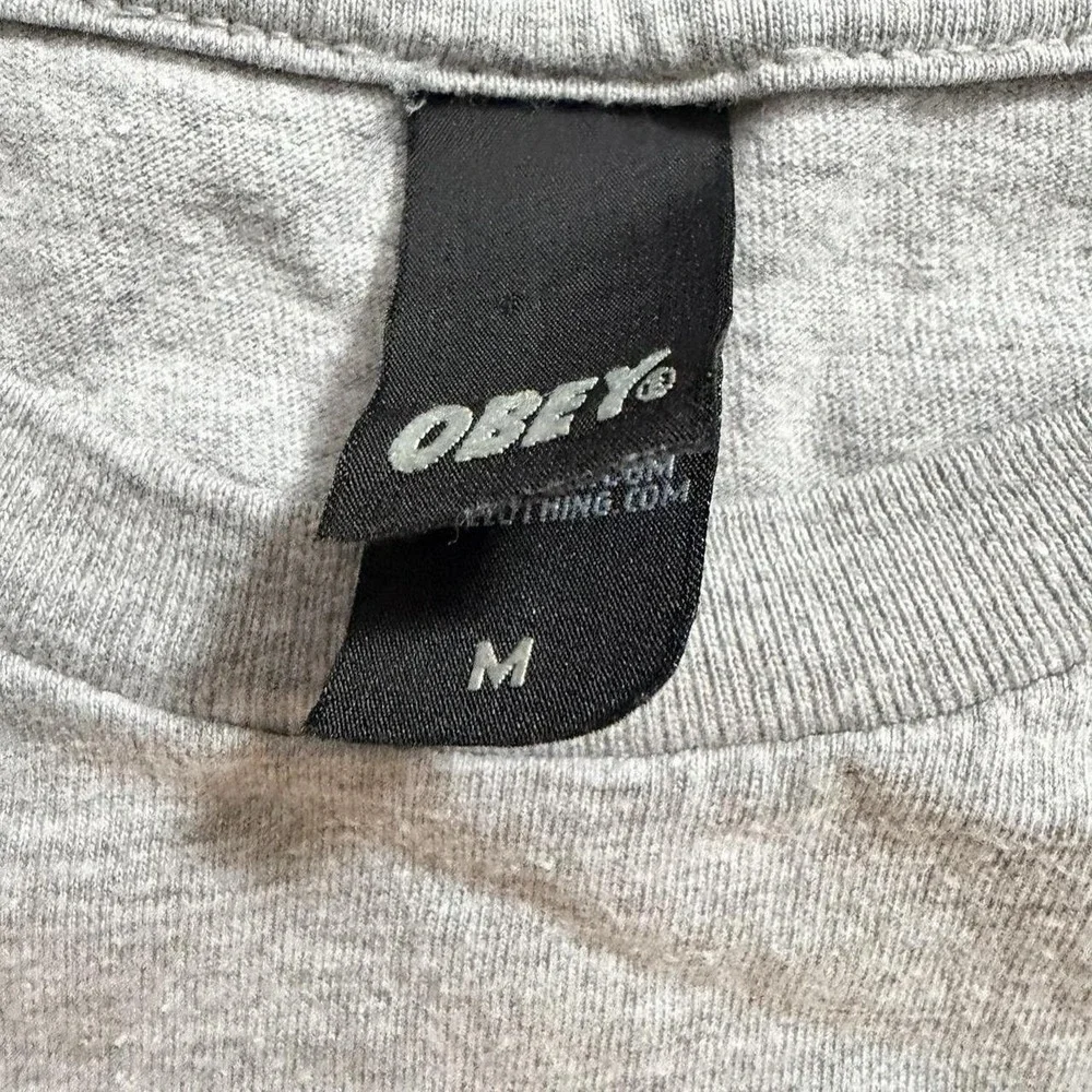 Obey Propaganda Gray T-Shirt Size Medium Streetwear Skate 2010s Swag